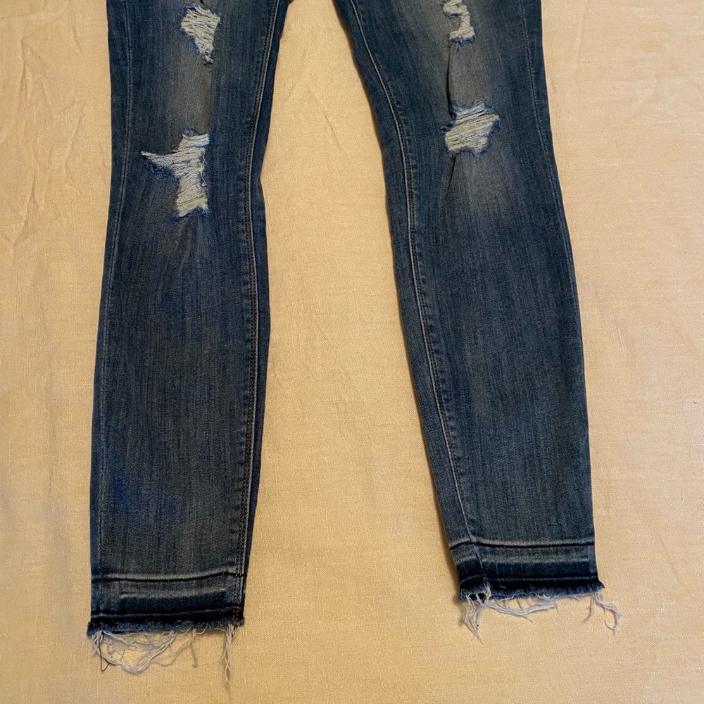 Express freyed jeans size 4 regular - Picture 2 of 4